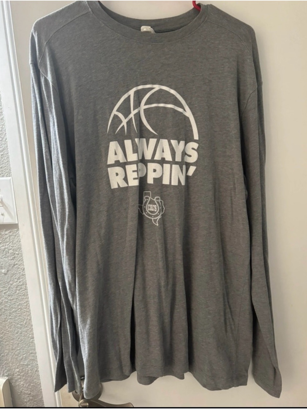 Gray "Always Reppin'" Basketball Graphic Long Sleeve Tee